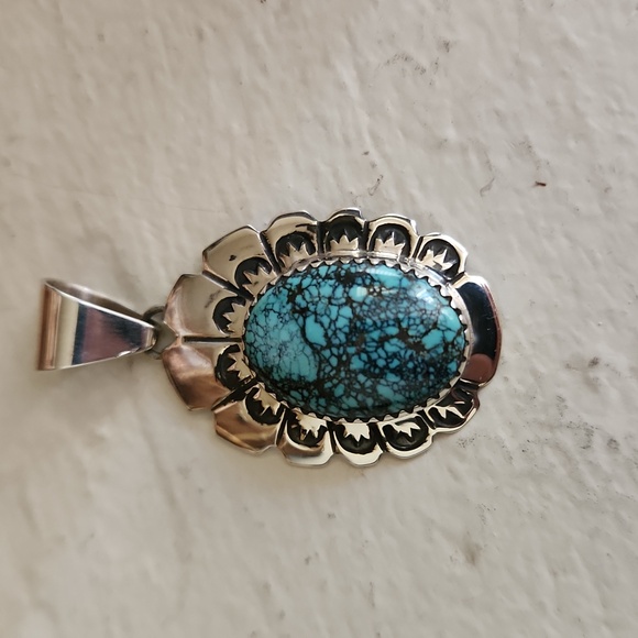 Stunning Vintage Native American Navajo Lander Blue Spiderweb Turquoise Pendant - Picture 6 of 11